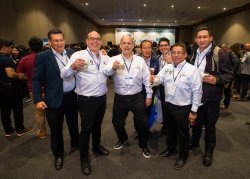 Happy Hour - Asistentes